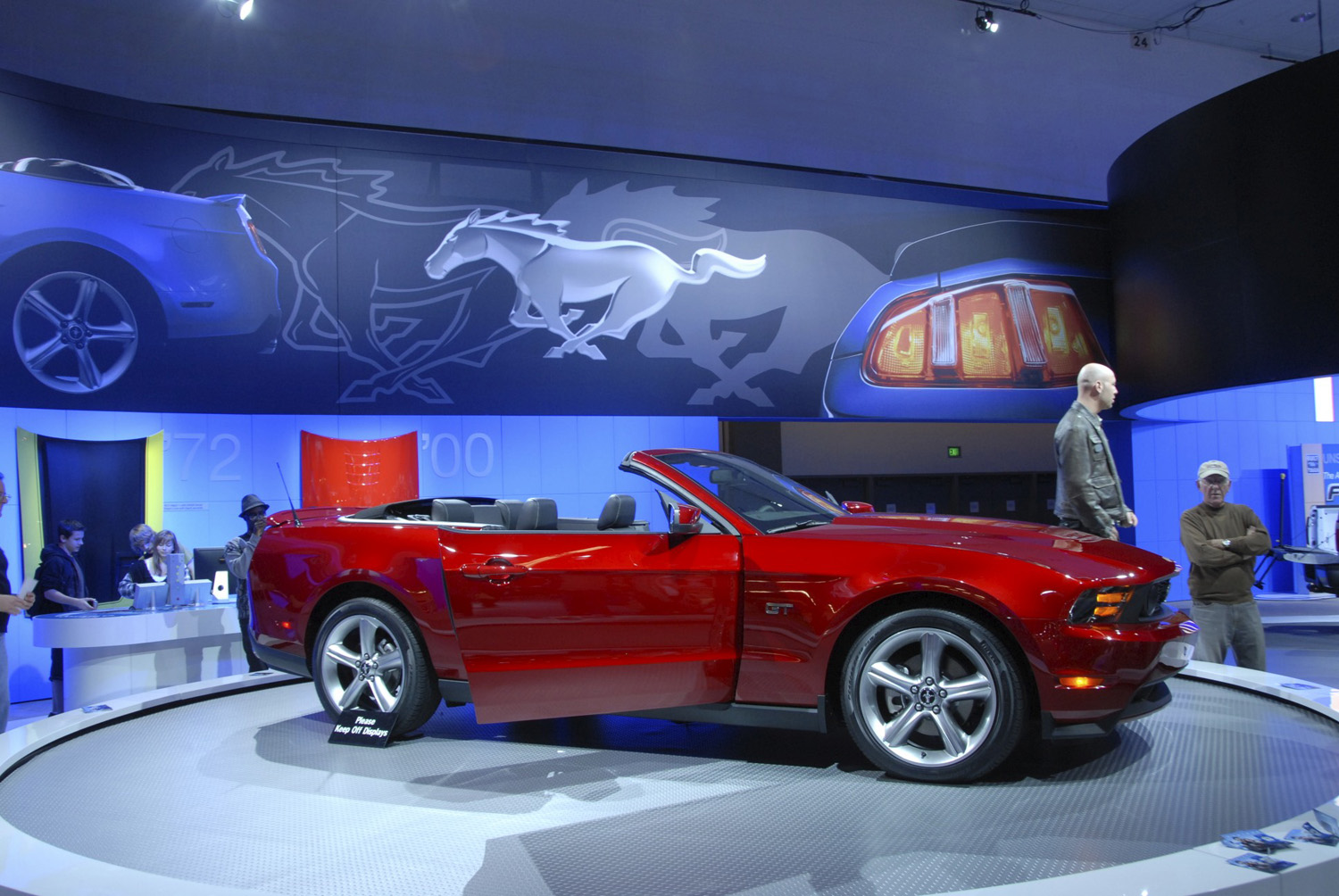 La Auto Show 2008